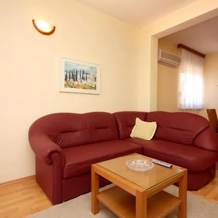 Apartamento With Wifi Tisno, Murter - 4296 *