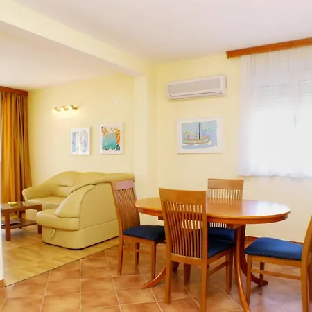 Apartamento With Wifi Tisno, Murter - 4296 *