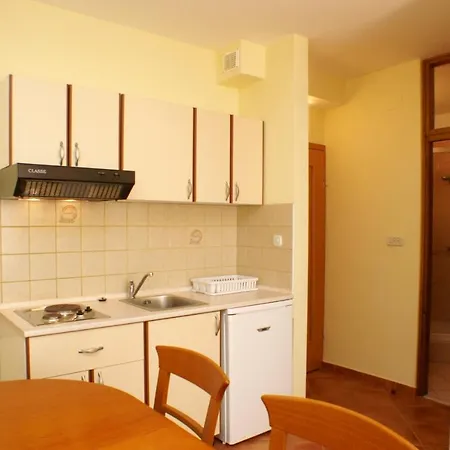 Apartamento With Wifi Tisno, Murter - 4296