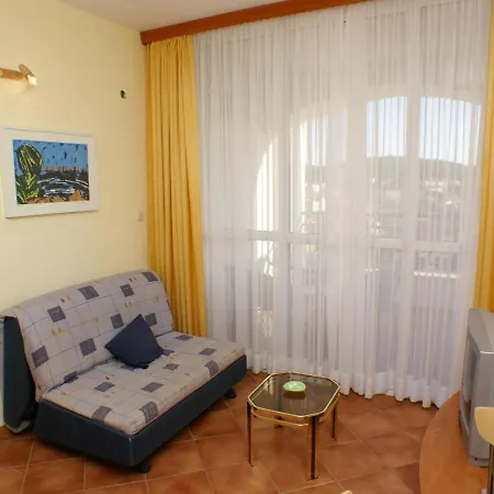 Apartamento With Wifi Tisno, Murter - 4296 *