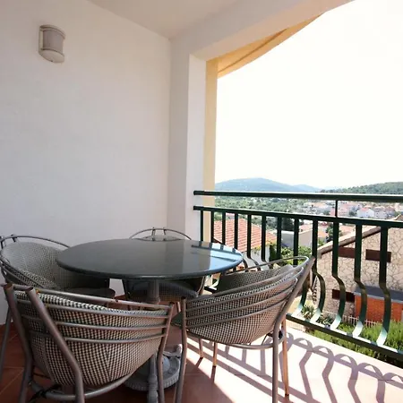 With Wifi Tisno, Murter - 4296 Apartamento Tisno